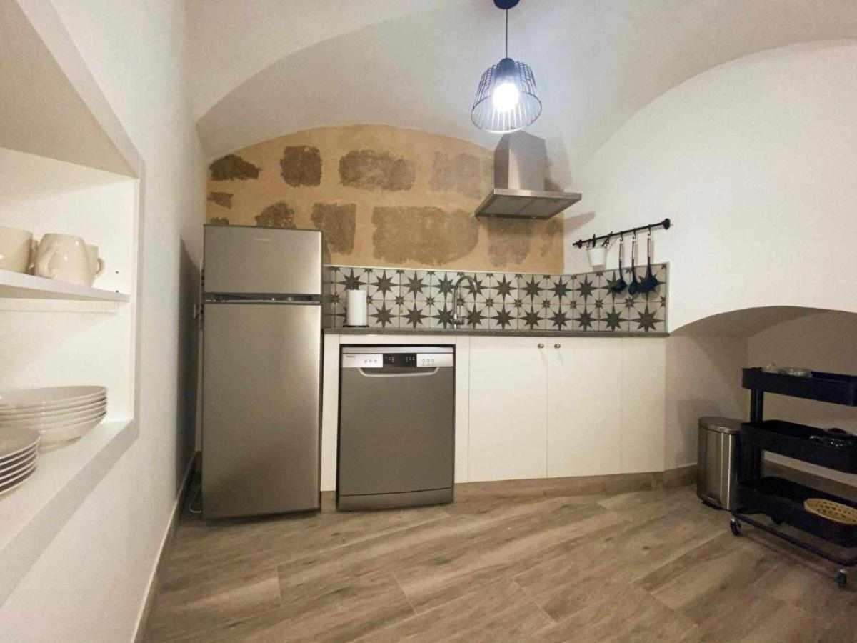 Torre Del Postigo By Kubik Apartment Caceres Exterior photo
